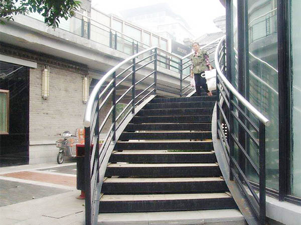 道路、橋梁不銹鋼復合管16 副本.jpg